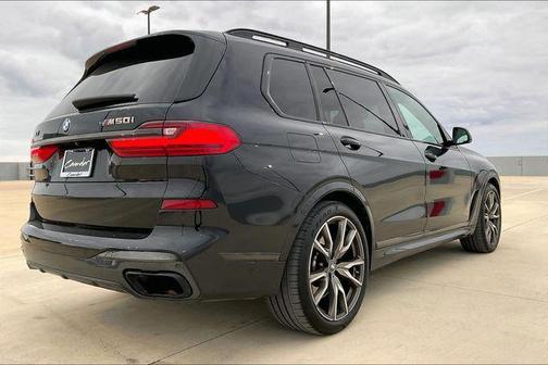 2021 BMW X7 M50i