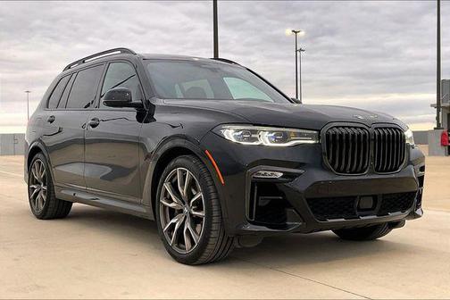 2021 BMW X7 M50i