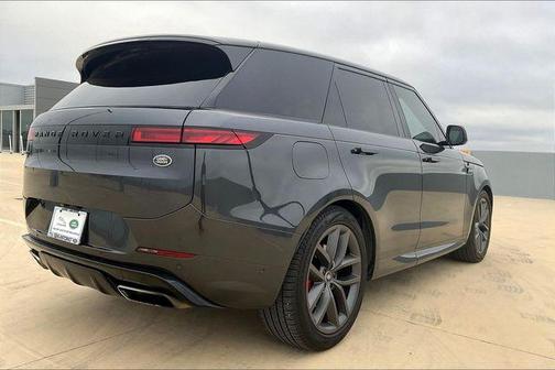 2023 Land Rover Range Rover Sport SE