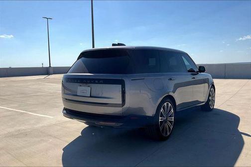 2024 Land Rover Range Rover P400 SE