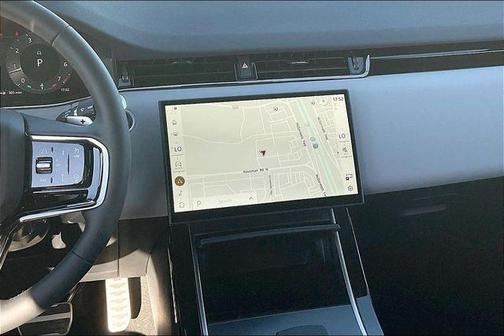 2026 Land Rover Range Rover Evoque Dynamic SE