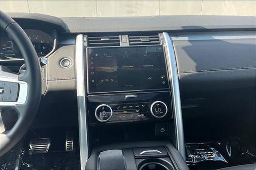 2024 Land Rover Discovery P360 Dynamic SE