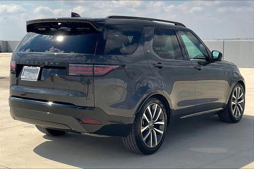 2024 Land Rover Discovery P360 Dynamic SE
