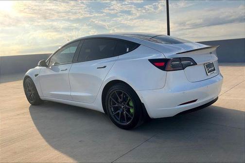 2022 Tesla Model 3 Standard Range