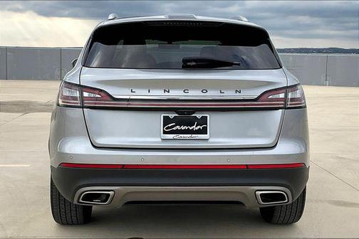 2022 Lincoln Nautilus Black Label