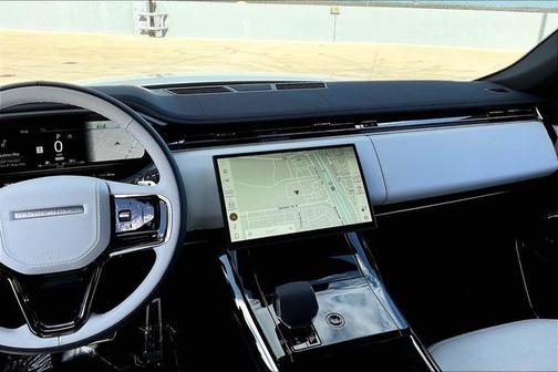 2025 Land Rover Range Rover Sport SE