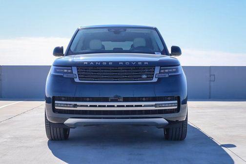 2024 Land Rover Range Rover P530 SE