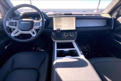 2026 Land Rover Defender P400 X-Dynamic SE