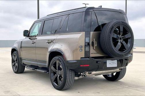 2026 Land Rover Defender P400 X-Dynamic SE