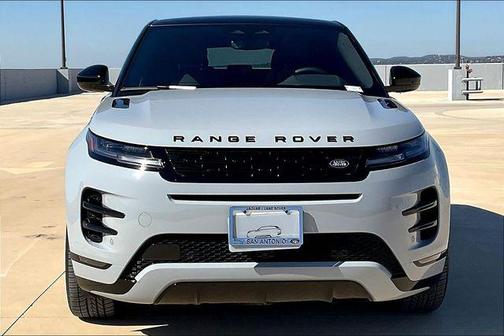 2025 Land Rover Range Rover Evoque Dynamic SE