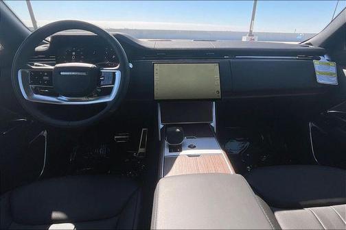 2026 Land Rover Range Rover P400 SE 7 Seat