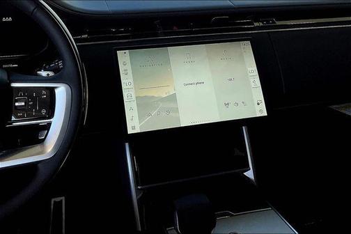 2025 Land Rover Range Rover P550e SE