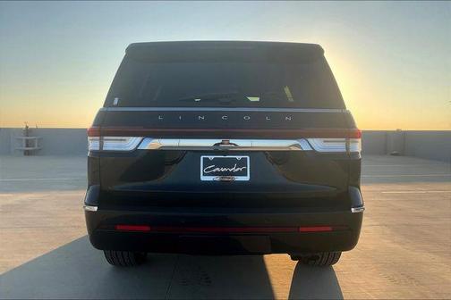 2022 Lincoln Navigator Standard