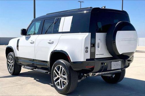 2026 Land Rover Defender P400 X-Dynamic SE