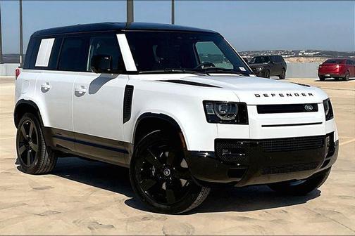 2025 Land Rover Defender 110 V8