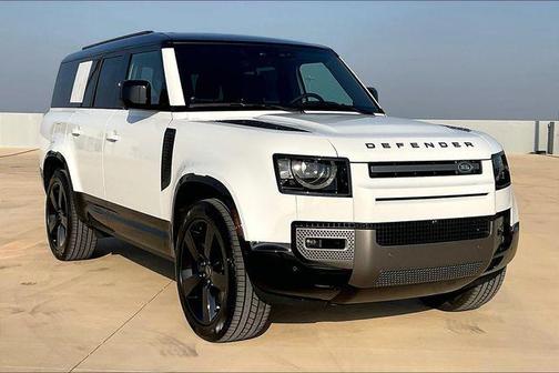2025 Land Rover Defender 130 P400 X-Dynamic SE