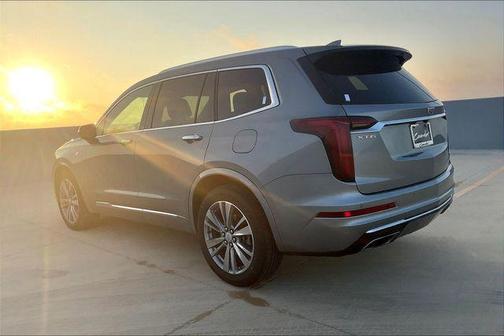 2023 Cadillac XT6 Premium Luxury FWD