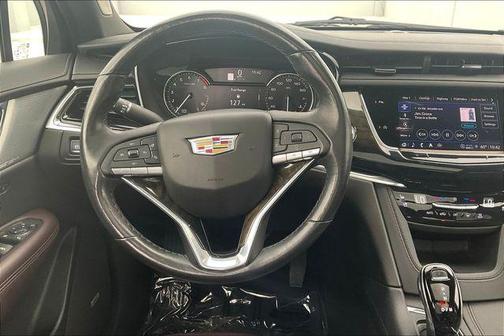2023 Cadillac XT6 Premium Luxury FWD
