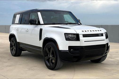 2025 Land Rover Defender 110 V8