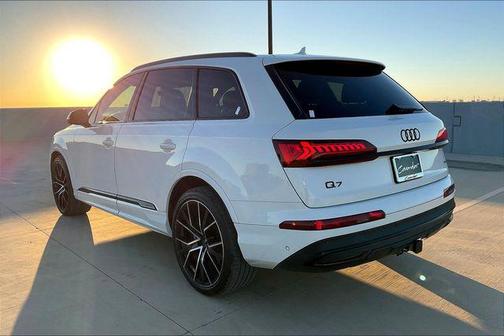 2023 Audi Q7 55 Prestige