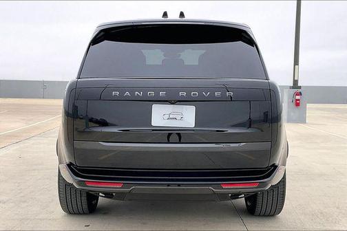 2025 Land Rover Range Rover P400 SE