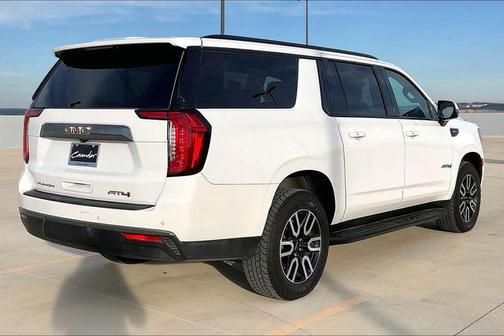 2024 GMC Yukon XL 4WD AT4