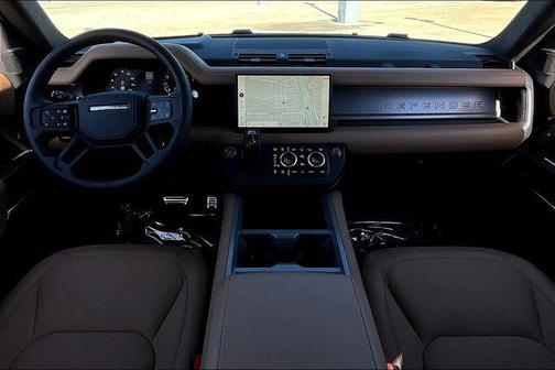 2025 Land Rover Defender 110 V8