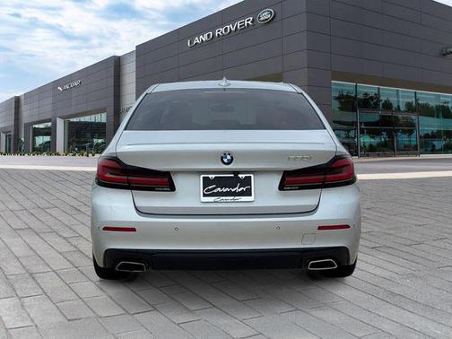 2021 BMW 530 530i