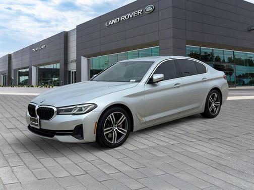 2021 BMW 530 530i