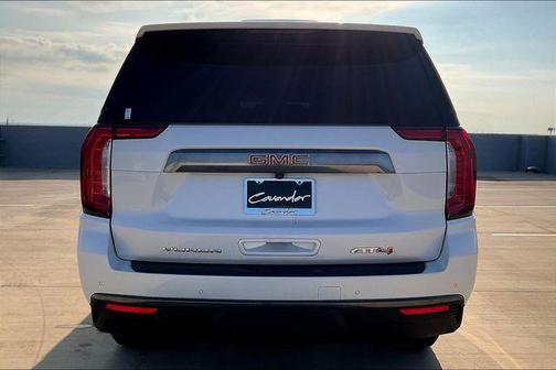 2023 GMC Yukon XL 4WD AT4