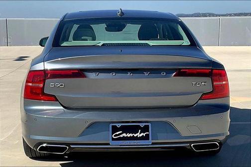 2018 Volvo S90 T8 Inscription