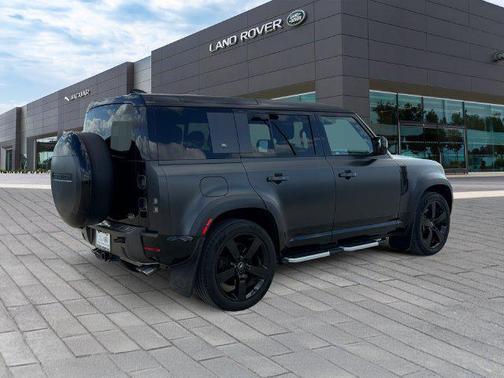 Carpathian Grey Premium Metallic 2023 Land Rover Defender 110 Carpathian Edition