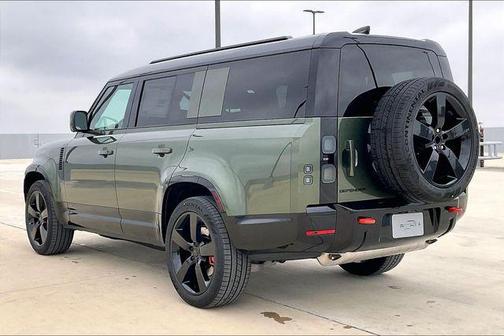 2026 Land Rover Defender P400 X