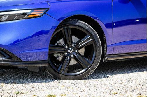 2023 Honda Accord Hybrid Base