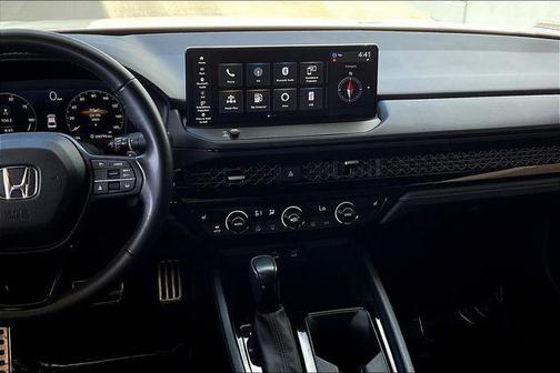 2023 Honda Accord Hybrid Base