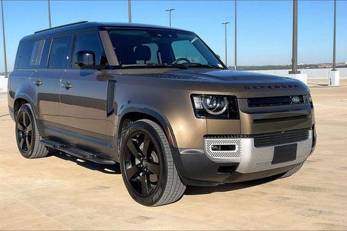 2024 Land Rover Defender 130 P300 S