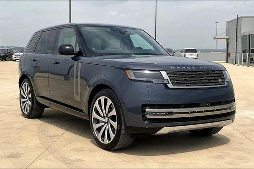 2025 Land Rover Range Rover P530 SE