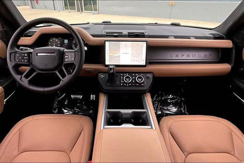 2025 Land Rover Defender 110 P400 X