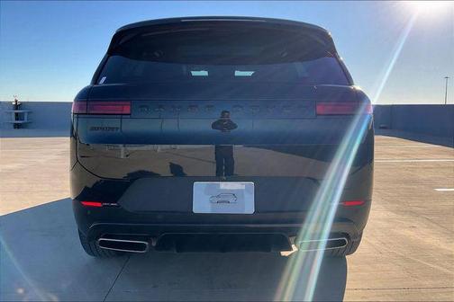 2025 Land Rover Range Rover Sport SE