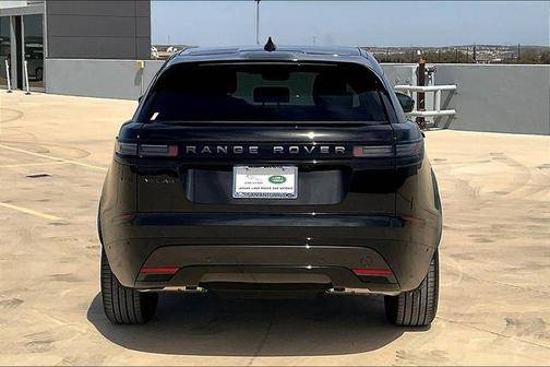 2026 Land Rover Range Rover Velar P250 SE R-Dynamic