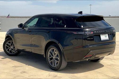 2026 Land Rover Range Rover Velar P250 SE R-Dynamic