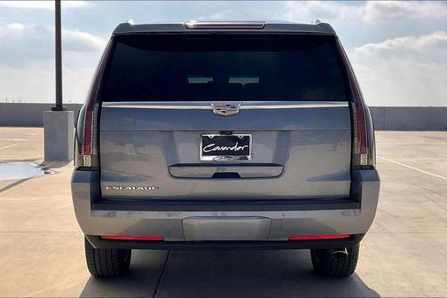 2018 Cadillac Escalade ESV Platinum