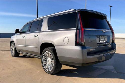 2018 Cadillac Escalade ESV Platinum