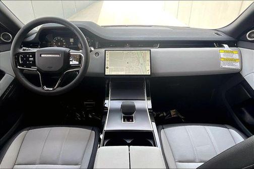 2026 Land Rover Range Rover Evoque Dynamic SE
