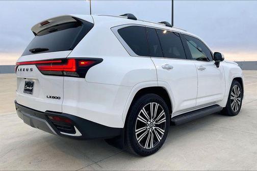 2025 Lexus LX 600 Luxury