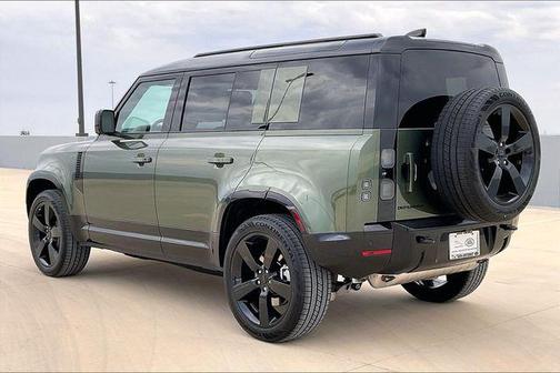 2026 Land Rover Defender P400 X-Dynamic SE