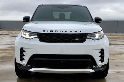2025 Land Rover Discovery P300 Dynamic SE