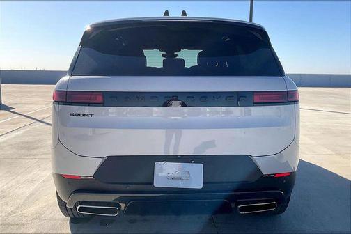 2025 Land Rover Range Rover Sport SE