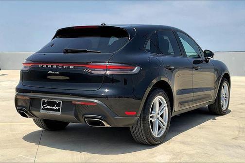 2024 Porsche Macan Base