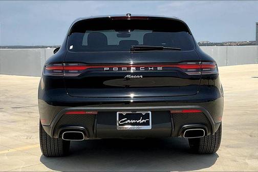 2024 Porsche Macan Base